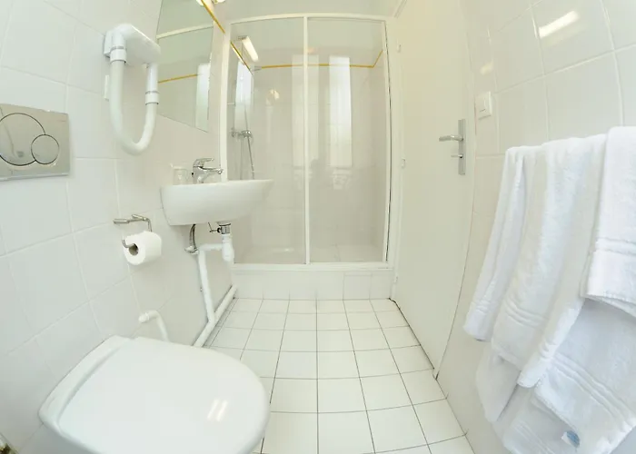 Hotel De Milan Paris